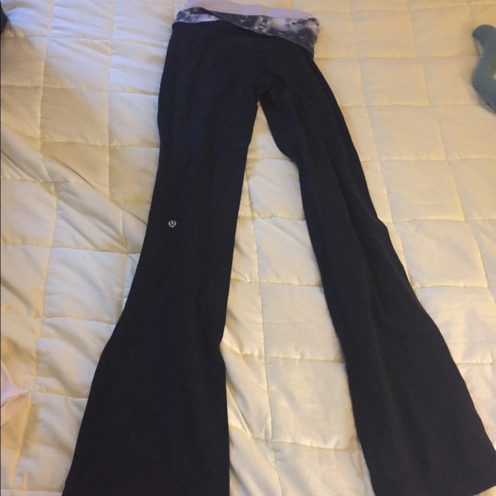 Lulu lemon yoga pants size small